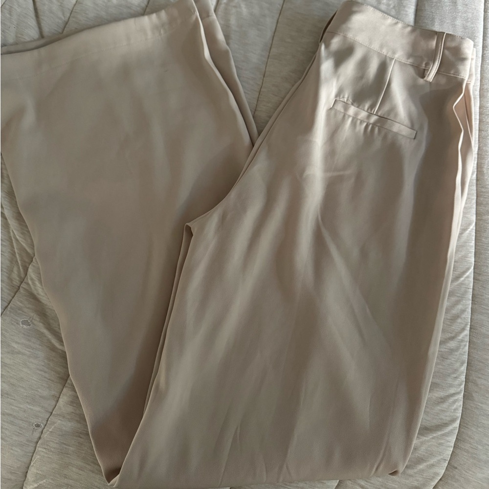 Wide leg slacks